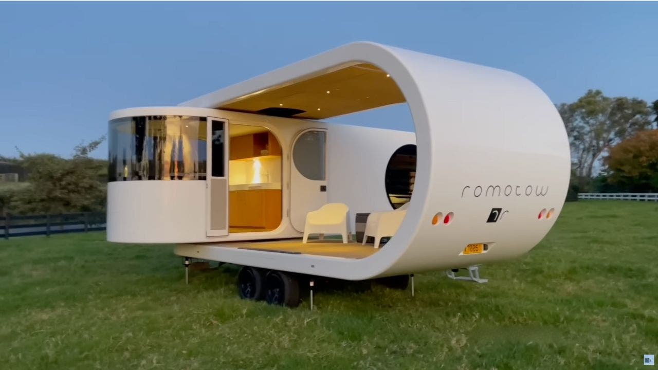 3-With-just-the-push-of-a-button-this-RV-rotates-to-create-more-living-space.jpg
