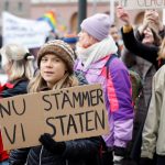 2022-11-25T125629Z_1046310002_RC2ZSX9JYG31_RTRMADP_3_SWEDEN-CLIMATE-STRIKE.jpg