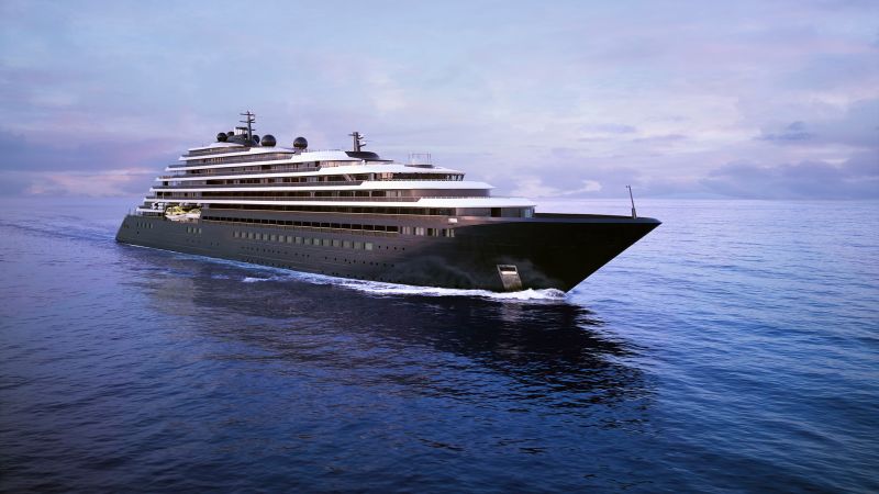 221020093518-02-ritz-carltons-luxury-superyacht-cruise-extra.jpg