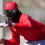 Reds-Elly-De-La-Cruz.jpg