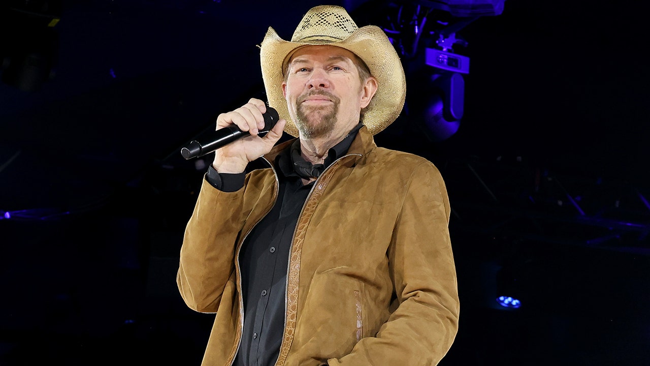 toby-keith-country-music-singer.jpg