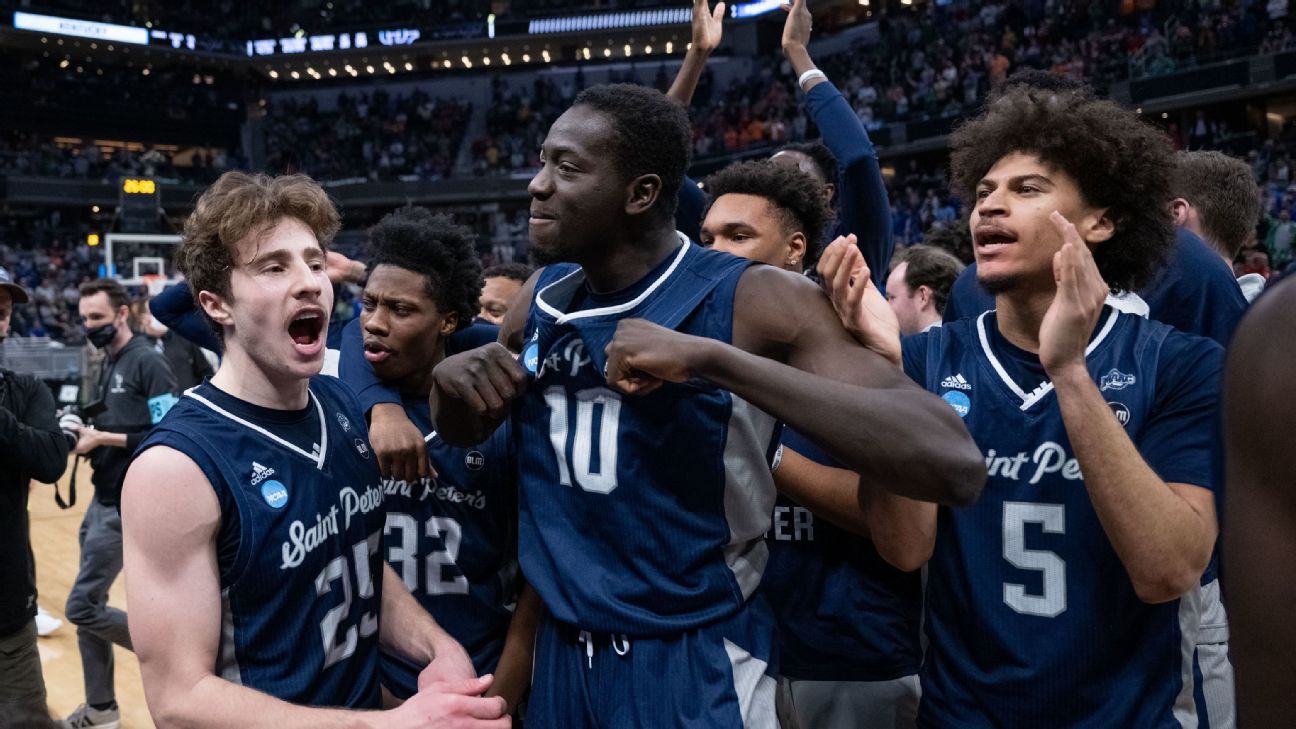 Check out the biggest upsets in NCAA men's tournament history