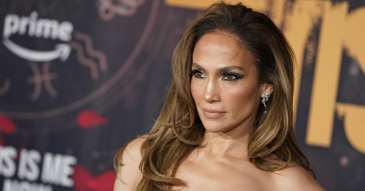 Jennifer Lopez cancels several stops on her This Is Me...Now tour