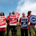 107395721-1712082980028-gettyimages-1678485200-UAW_STRIKE.jpeg