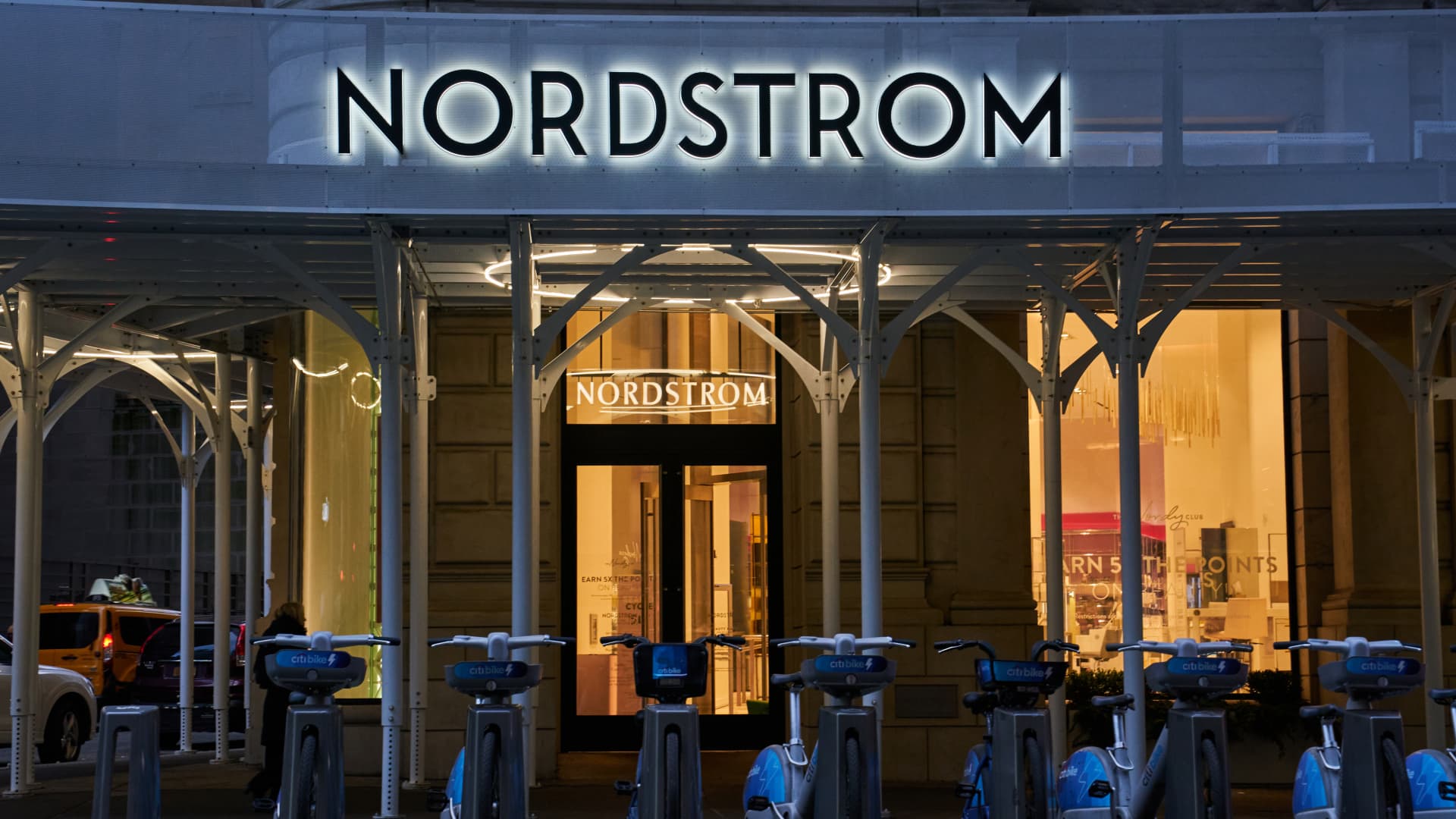 107420773-1716913131918-gettyimages-2051160358-NORDSTROM_EARNS.jpeg