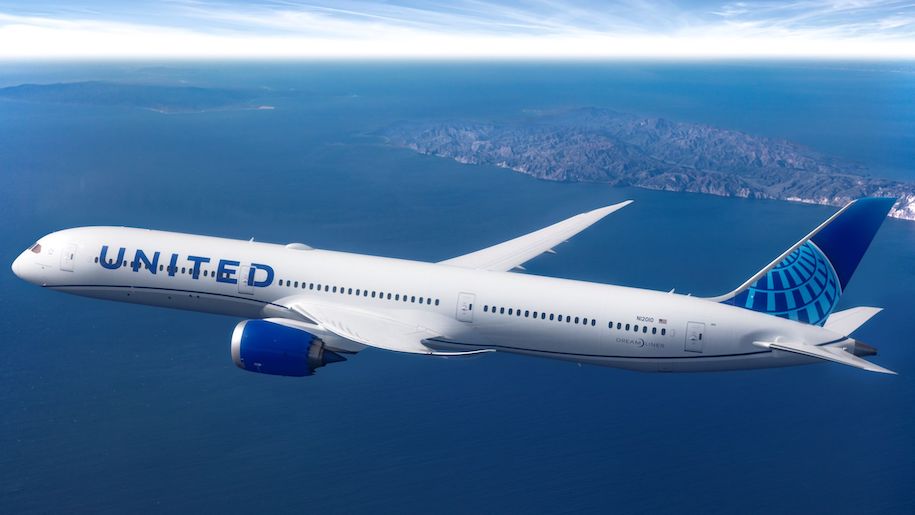 United-Airlines-Boeing-787.jpg