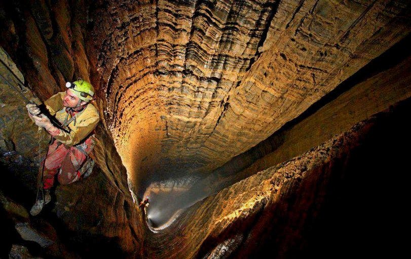 The-Veryovkina-Cave.jpeg