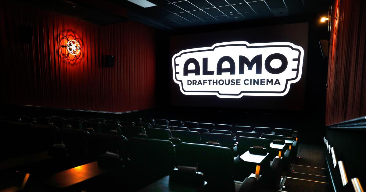 urlhttps3A2F2Fcalifornia-times-brightspot.s3.amazonaws.com2F4e2Fdd2F10fabb234d019d8ff756d9fa405d2Fwk-this-must-be-downtown-alamo-drafthouse-001.jpg
