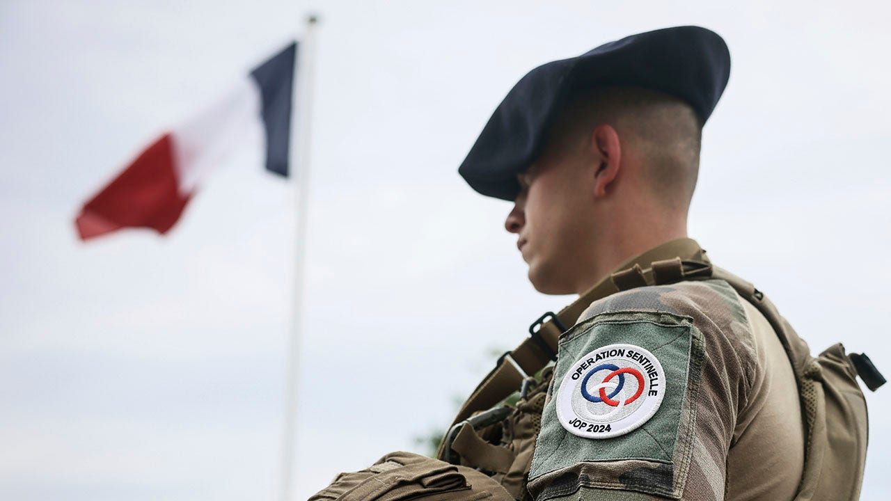 French-Soldier3.jpg