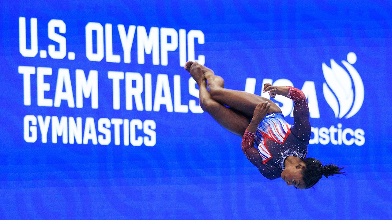 Simone-Biles3.jpg