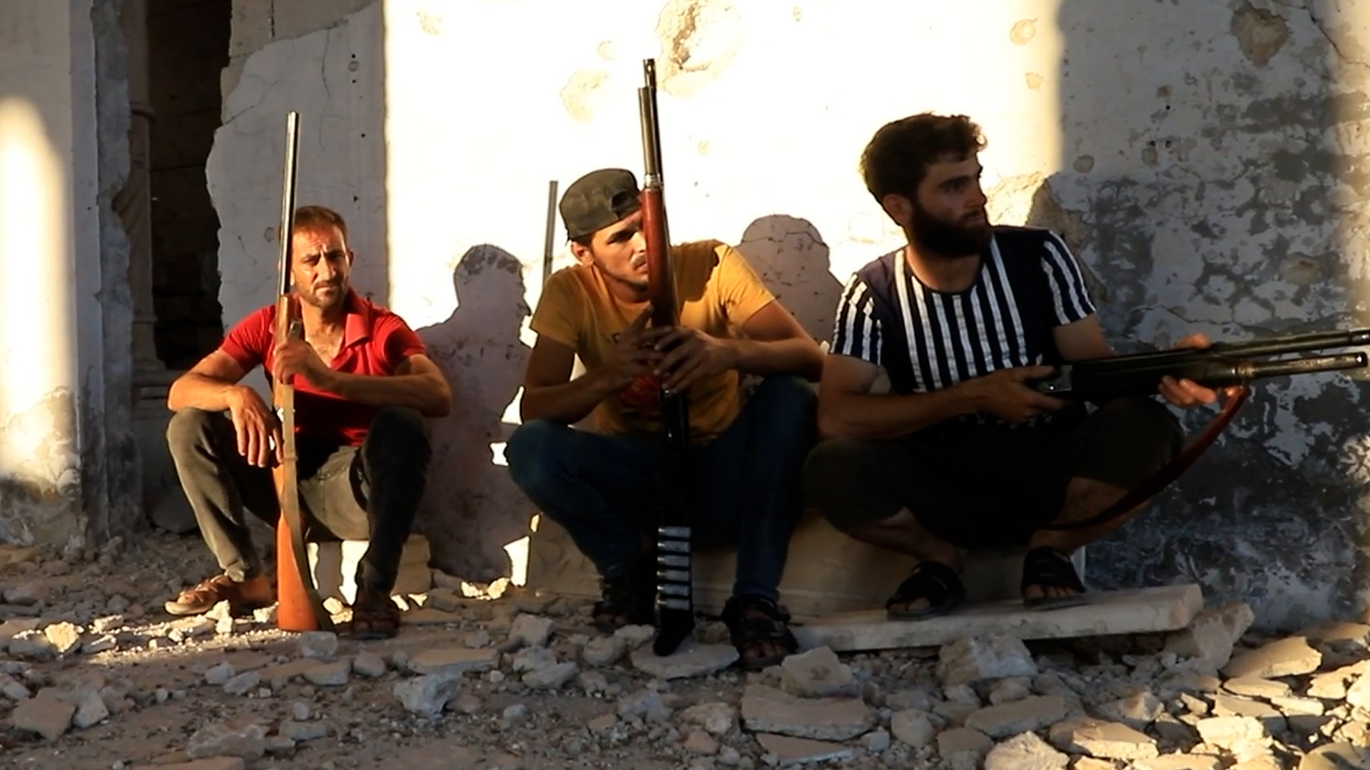 syria-farmers-shotguns-drones-1721238234.jpg