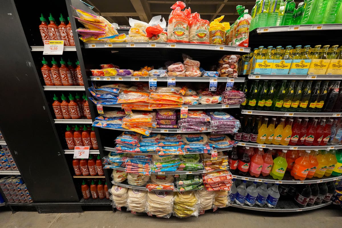 Earth_Day_Grocery_Shopping_92052.jpg