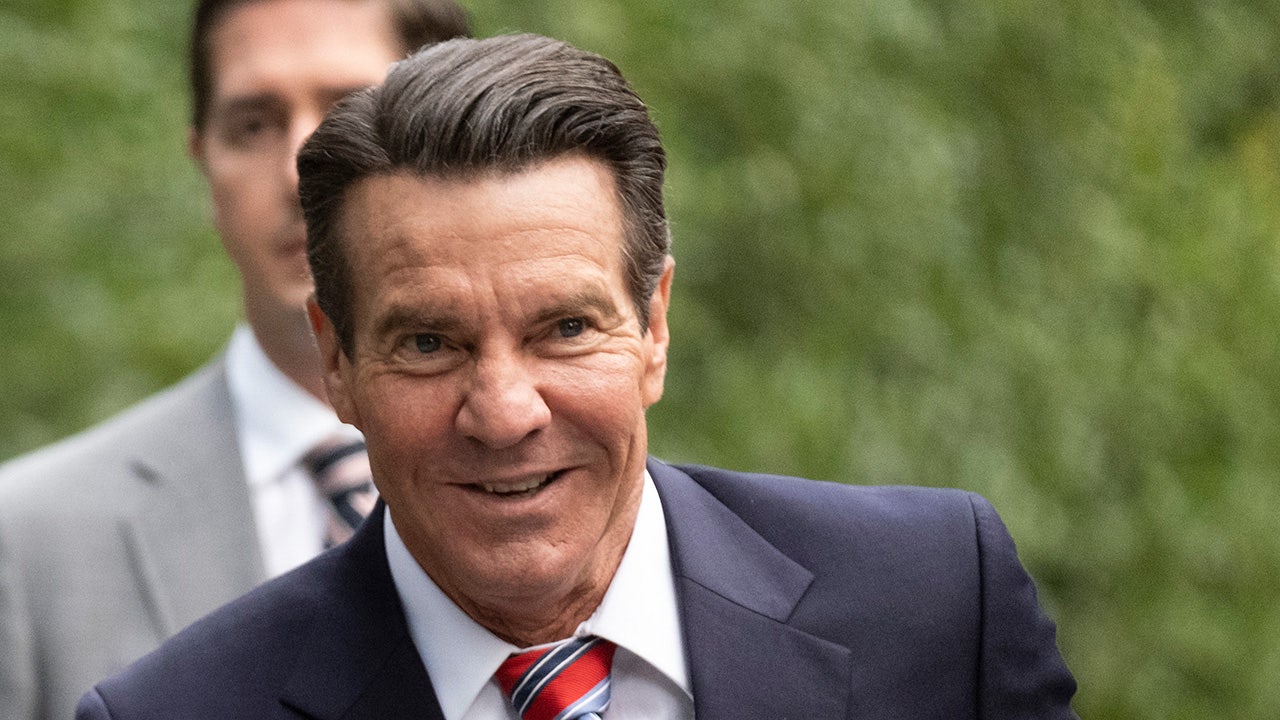 dennis-quaid-ronald-reagan-film.jpg