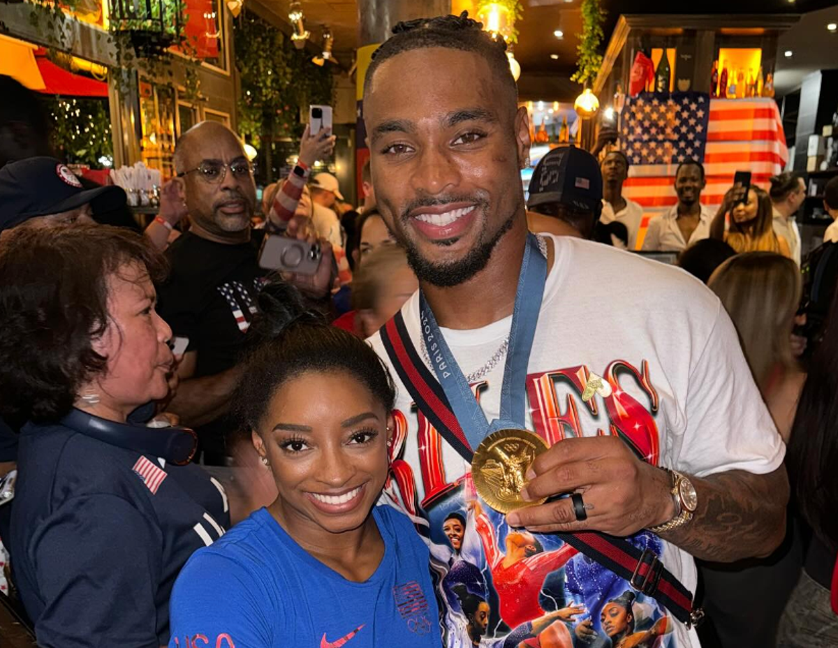 simone-biles-jonathan-owens.jpg