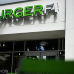 108032625-1726069468841-gettyimages-2166902824-burgerfi_240820_004.jpeg