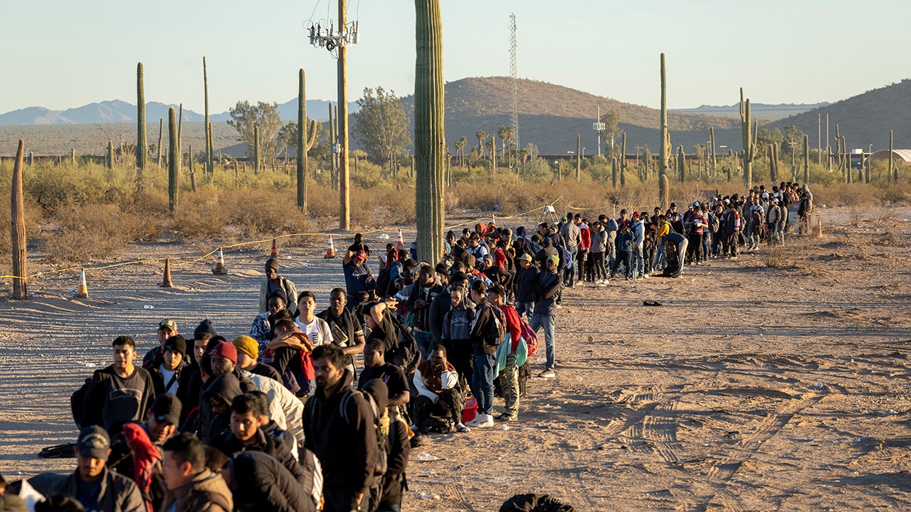 Arizona-Immigrants-December-2023.jpg