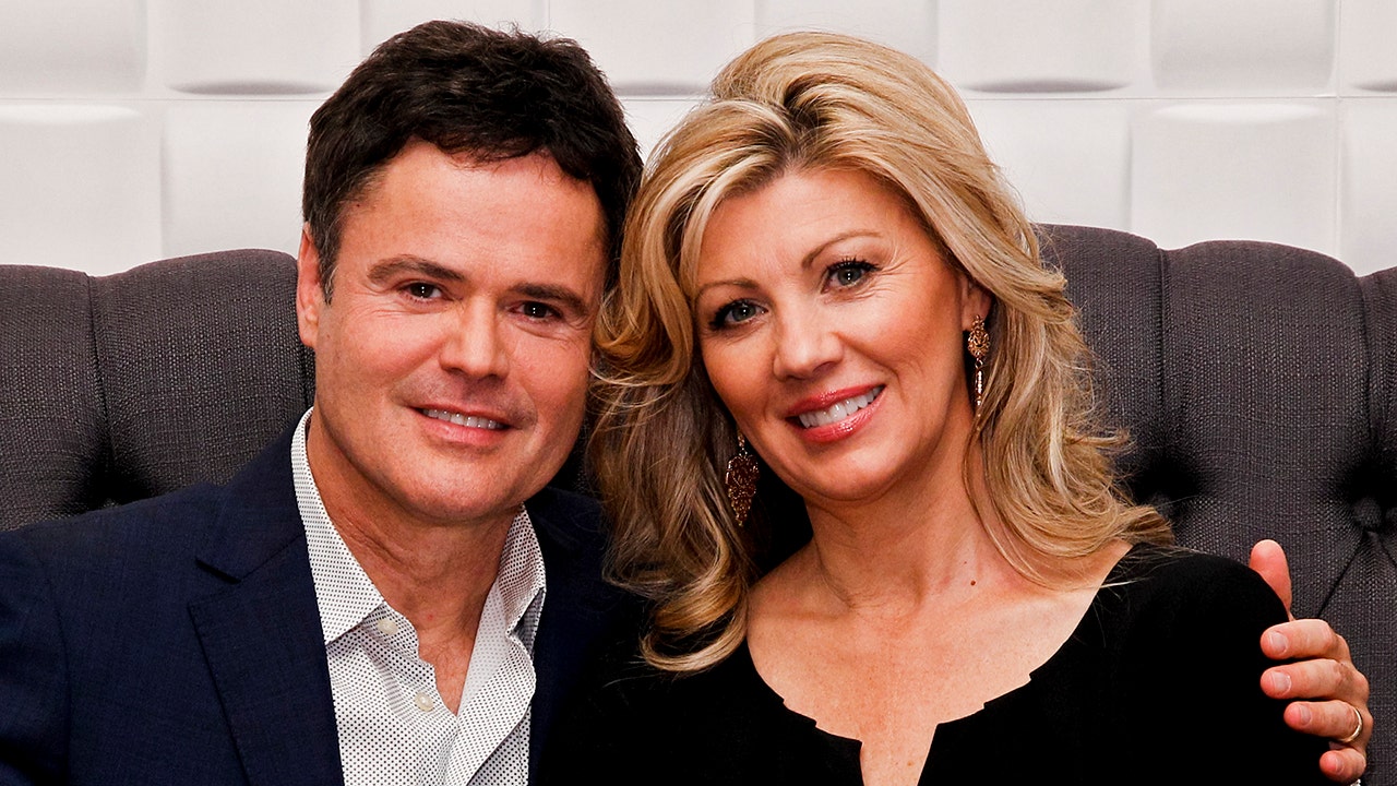 donny-osmond-and-wife.jpg