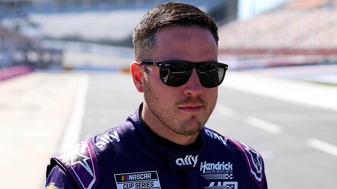 alex-bowman.jpg