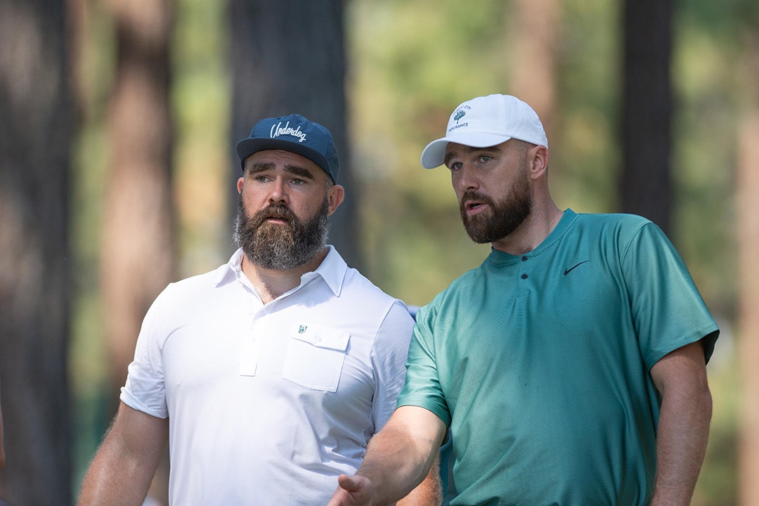 jason-travis-kelce-golf.jpg