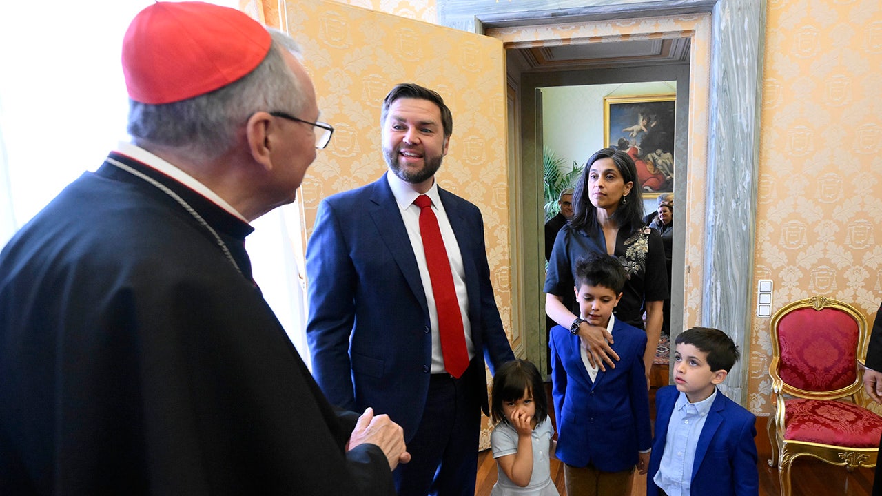 jd-vance-at-vatican.jpg