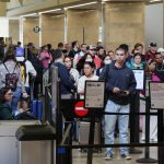108142492-1746647949080-gettyimages-2213291381-1505425-me-real-id-airports-09.jpeg