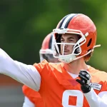 kenny-pickett-browns-trade.jpg