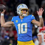 justin-herbert-chargers-chiefs.jpg