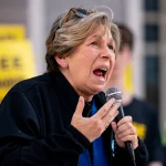 randi-weingarten-speaks-at-event.png