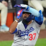 tesocar-hernandez-dodgers-postseason.jpg