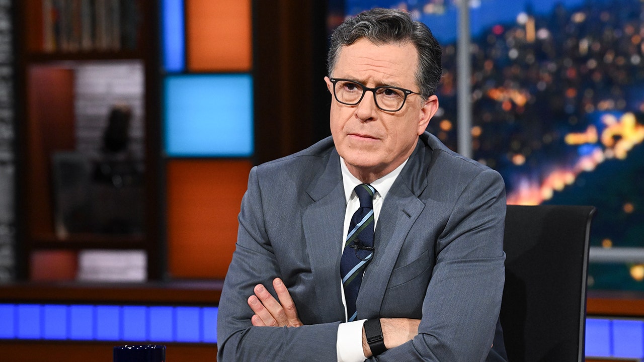 stephen-colbert-show.jpg