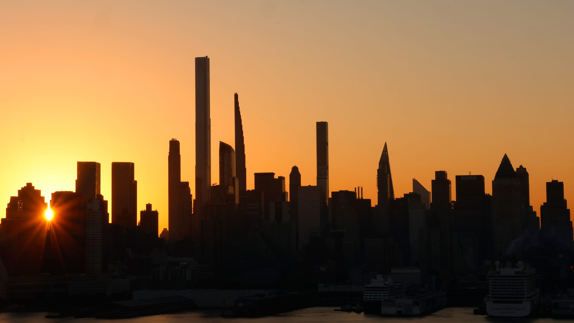 108295494-1776873931457-gettyimages-2239471835-33a4961_sunrise02_10052025.jpeg