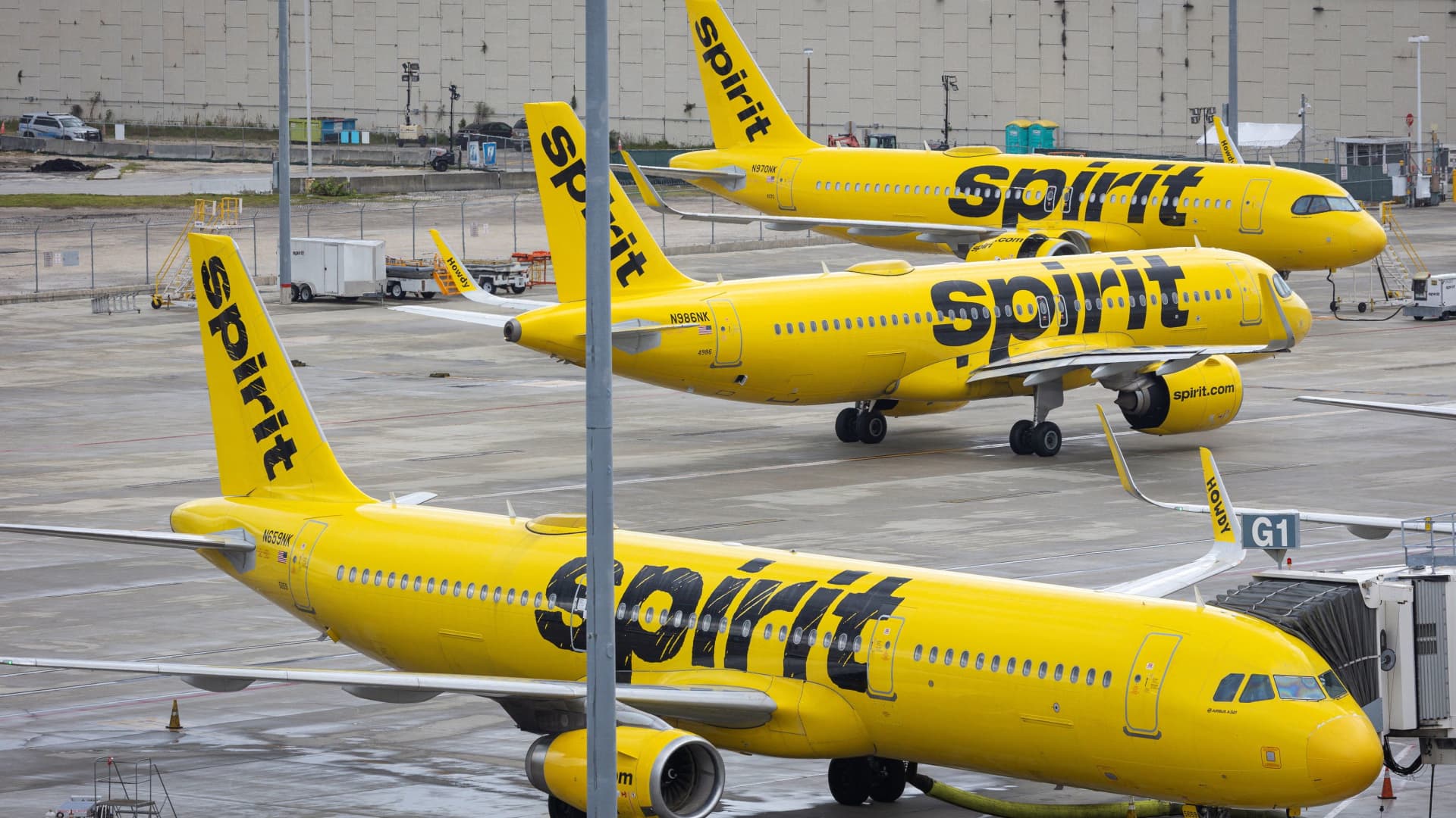108296377-17769656712026-04-23t171341z_2015087744_rc22vka7xf3k_rtrmadp_0_usa-airlines-spirit.jpeg