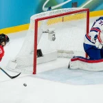 nathan-mackinnon-shot.jpg