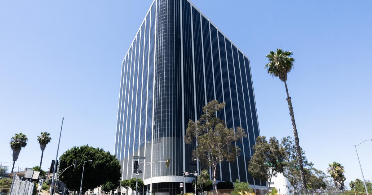 urlhttps3A2F2Fcalifornia-times-brightspot.s3.amazonaws.com2F112Fed2F88be5c854b179b55171f5b4f.jpeg