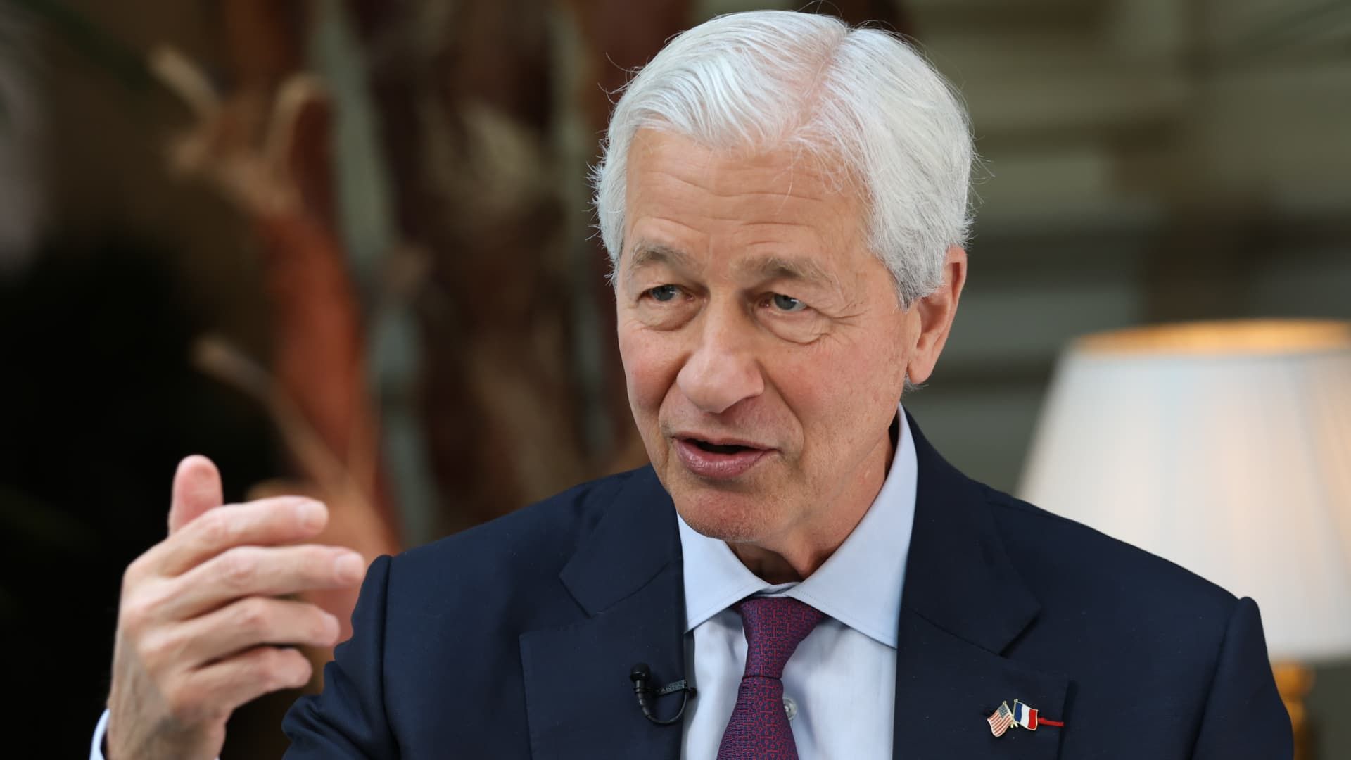 108147886-1747740933479-gettyimages-2214578149-FRANCE_JPMORGAN.jpeg