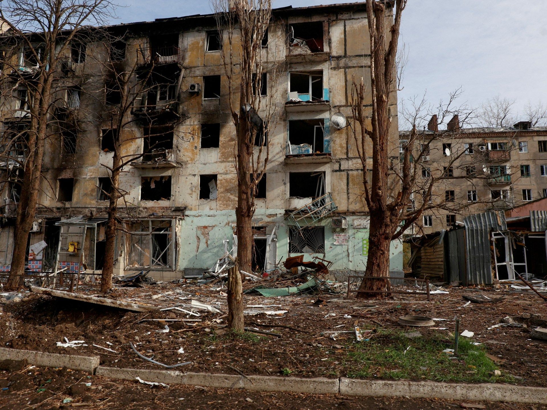 2024-02-15T100434Z_2105202737_RC2X26AK6KRM_RTRMADP_3_UKRAINE-CRISIS-ADVIIVKA-REINFORCEMENT-1708075439.jpg