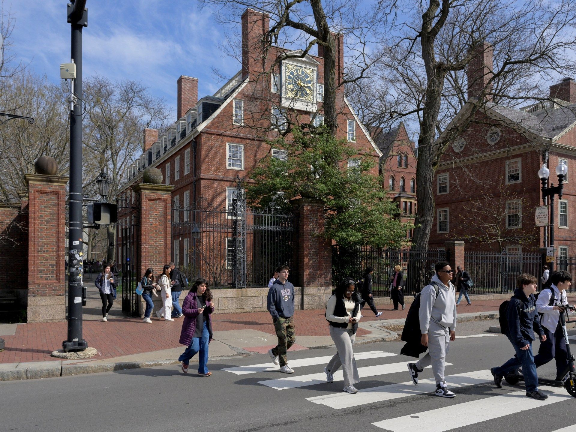 2025-04-15T233353Z_797009637_RC2IYDAYUSGO_RTRMADP_3_USA-TRUMP-UNIVERSITIES-1748009711.jpg