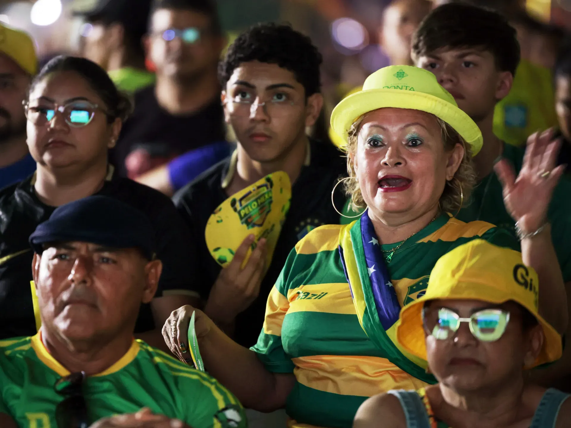 2026-06-25T002634Z_1360611607_UP1EM6P01868I_RTRMADP_3_SOCCER-WORLDCUP-SCO-BRA-FANS-MANAUS-1782717856.webp