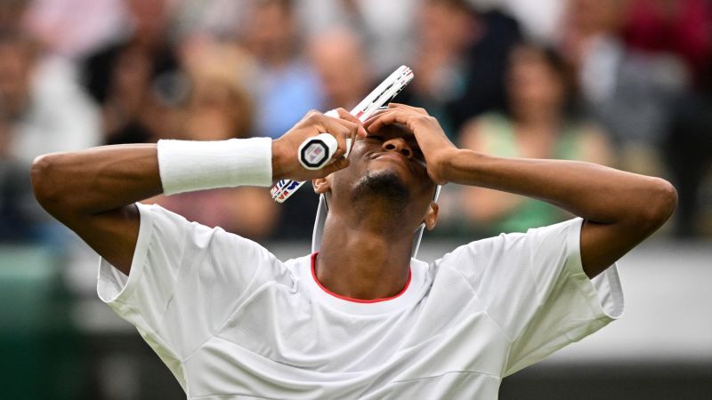 230712125958-04-eubanks-medvedev-wimbledon-0712.jpg