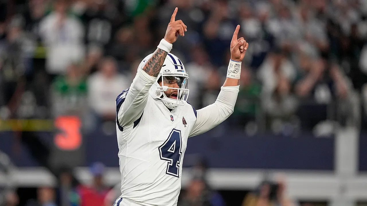 Dak-Prescott4.jpg