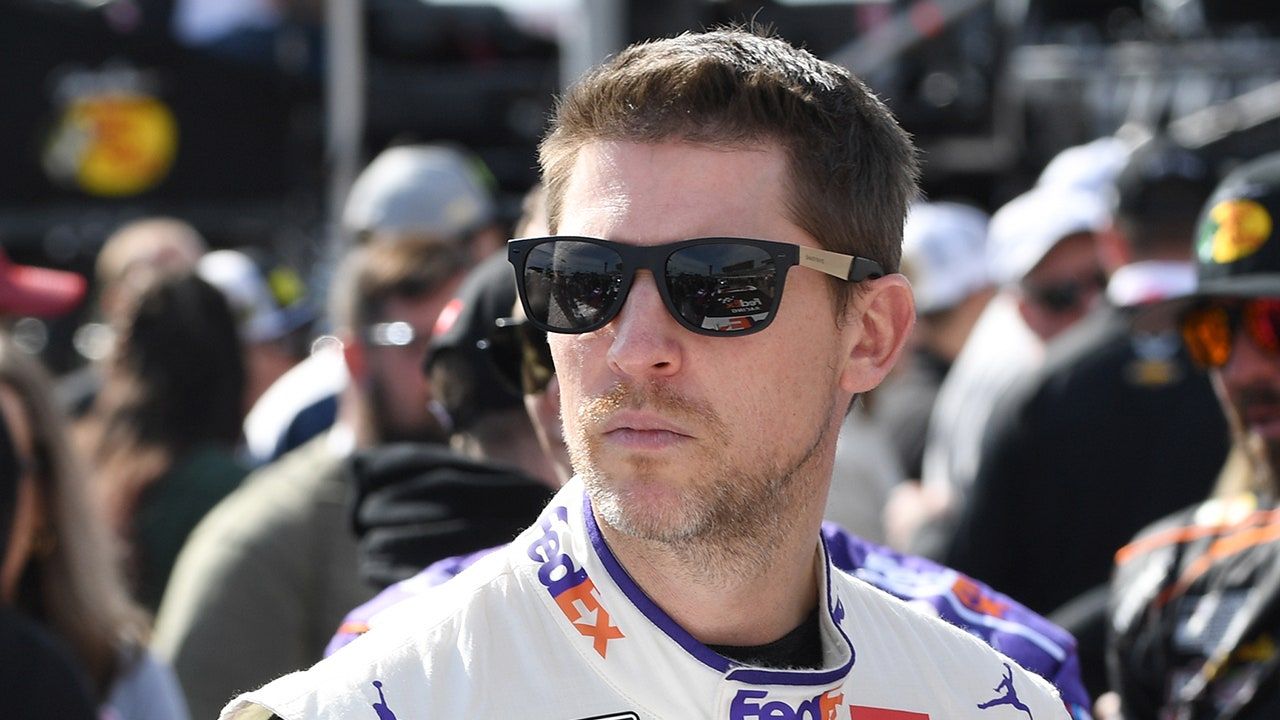 Denny-Hamlin6.jpg