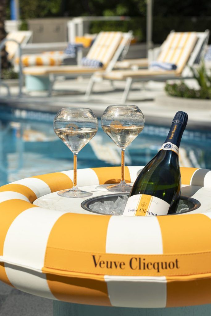 Fontainebleau-Las-Vegas_Sun-Club_C2A9IsabelNg_-683x1024.jpg