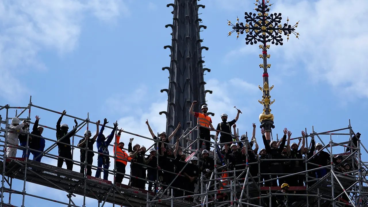 France-Notre-Dame.jpg