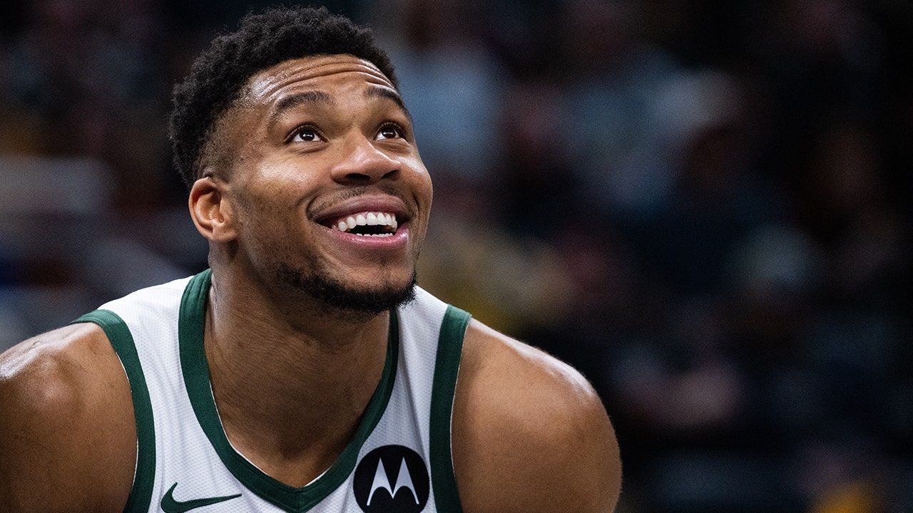 Giannis-Antetokounmpo5.jpg