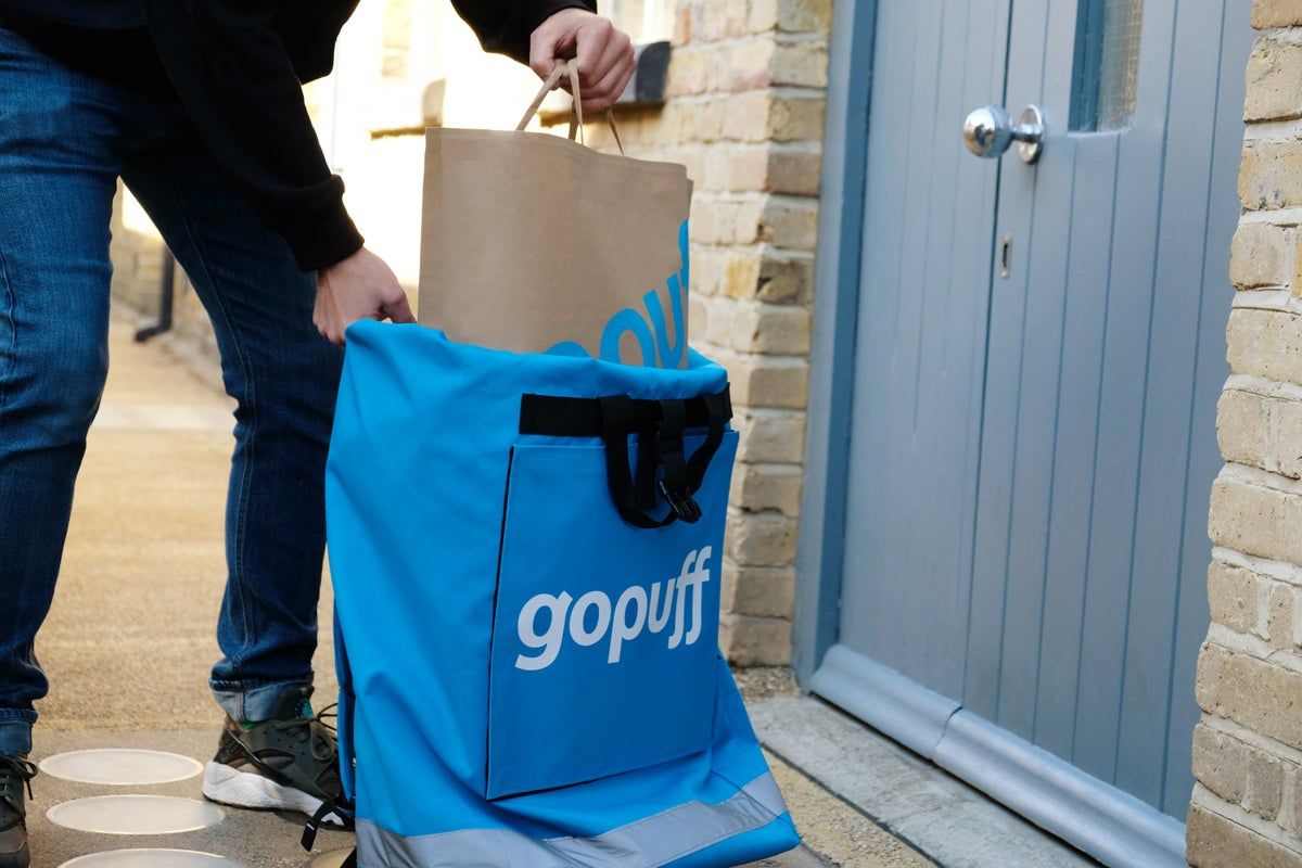 Gopuff_delivery.jpg