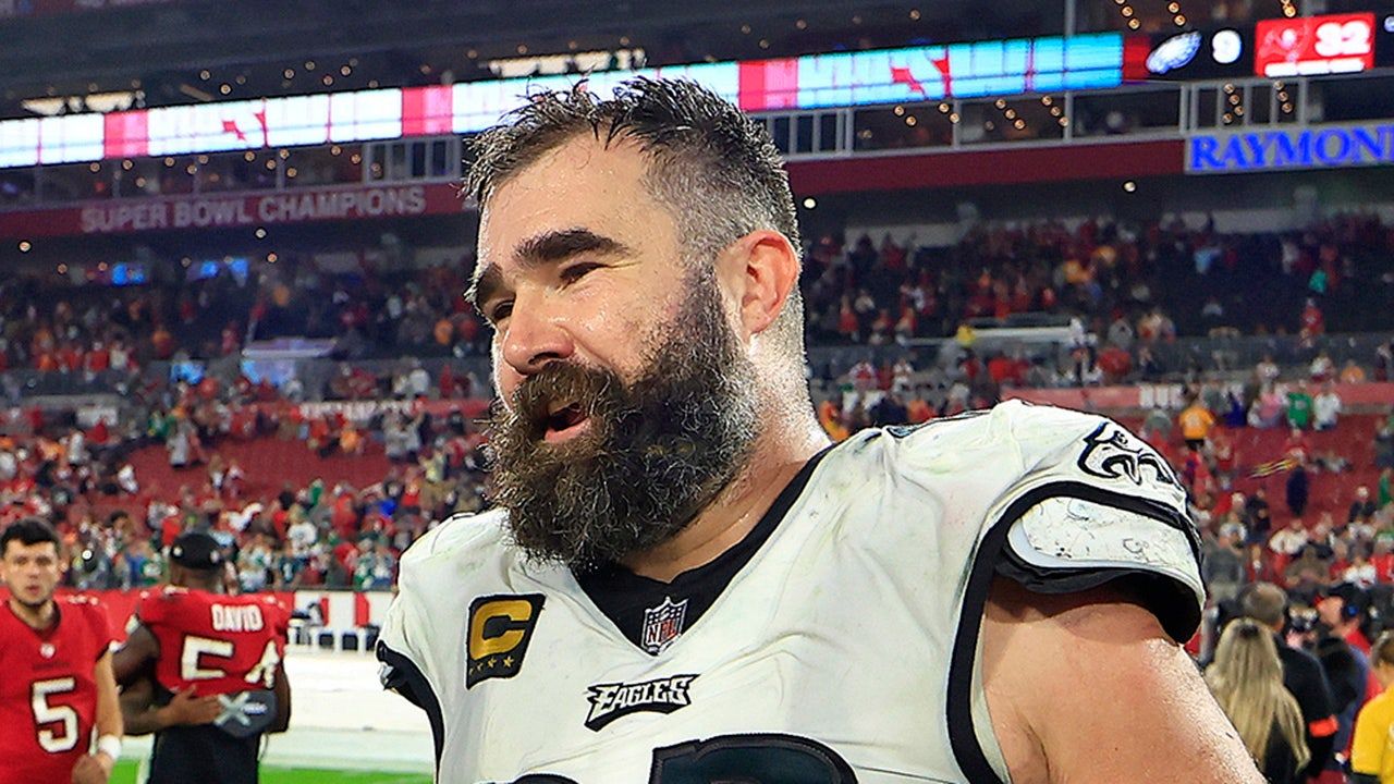 Jason-Kelce-2.jpg