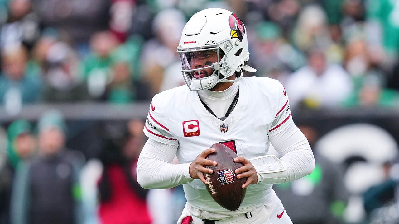 Kyler-Murray-Cardinals-Eagles.jpg