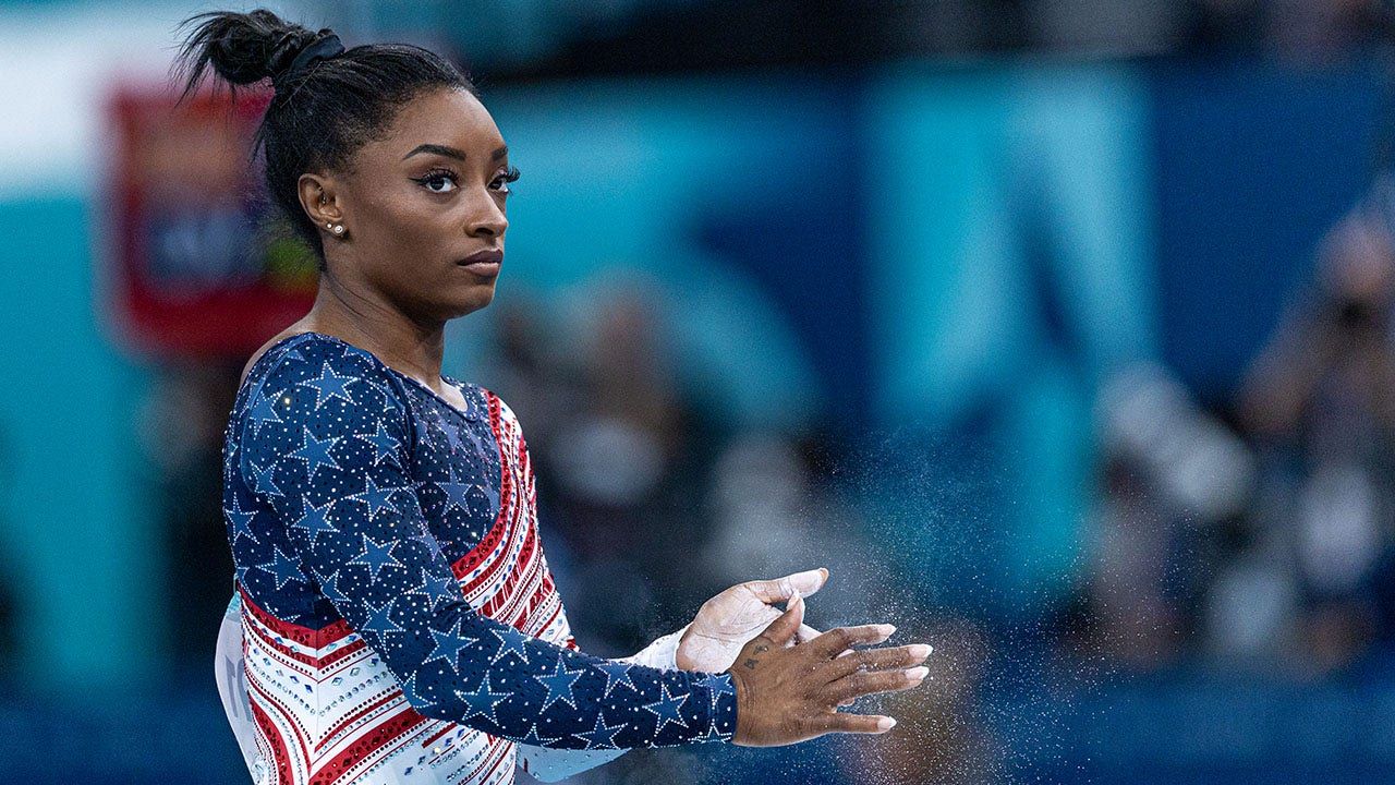 Simone-Biles5.jpg