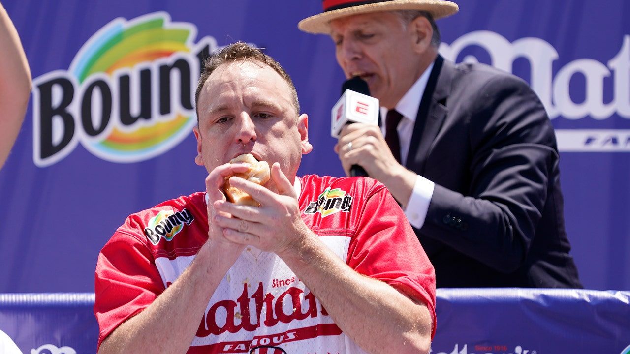 X-2BIZ-JOEY-CHESTNUT-7.1.22.jpg