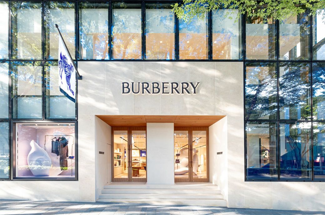 burberry_308272.jpg